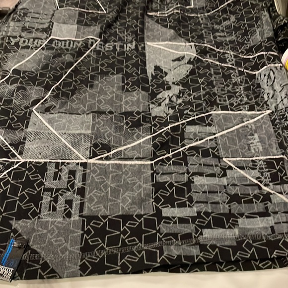 PTP 20 inches with stretch 28 inches in length .0 black label so small. - Picture 7 of 15